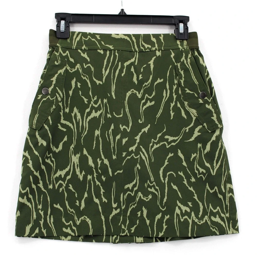 Athleta Vienna Cargo Skort Green Tiger Stripe Camo Hiking Mini Skirt Womens 2